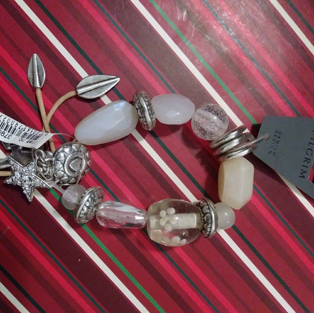 Meet your Posher, Love